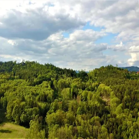 Tranquil North Bohemia Getaway *